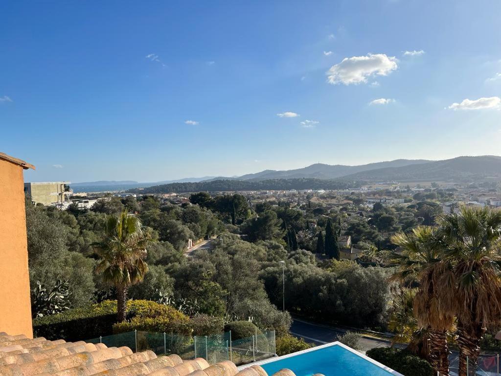 Appartement Vue Sur Mer, Piscine, Garage Prive Bormes-les-Mimosas Esterno foto